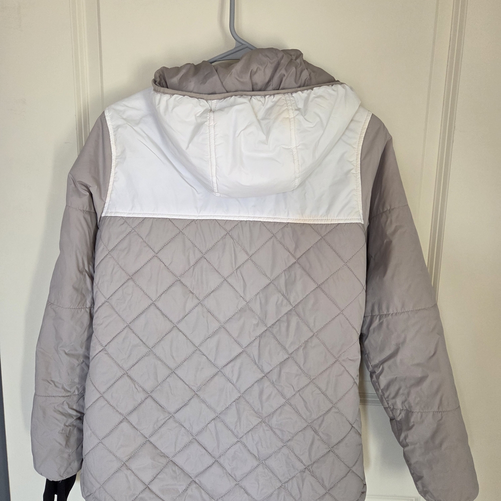 Flag Nor Fail Women's Quilted Puffer Jacket - White and Gray - Picture 2 of 7